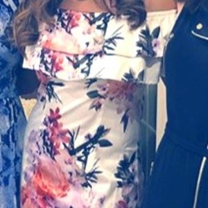 Off shoulder, floral dress
